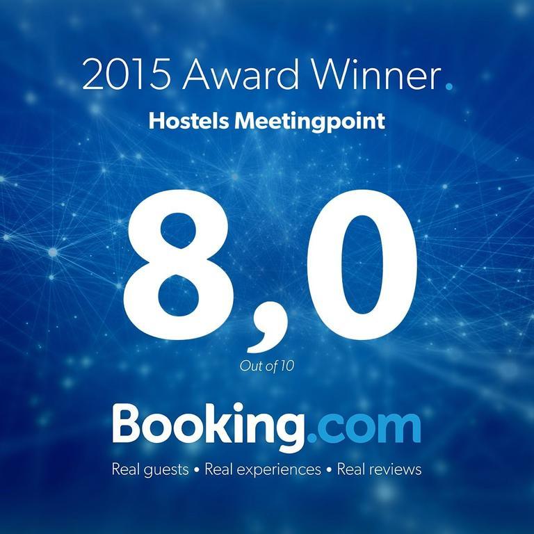 Hostels Meetingpoint Madrid Exterior photo